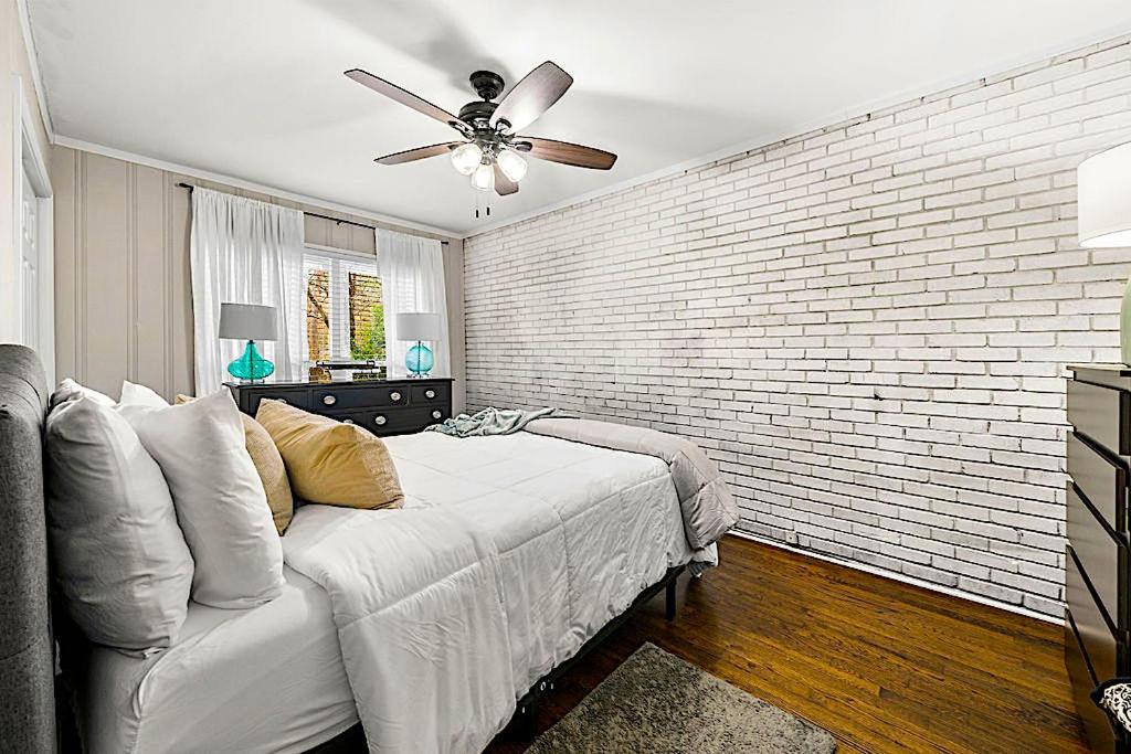 Goodkarma Rentals Refreshed Smyrna Home Near Battery Atl Half Mile To Interstate Atlanta Exterior foto